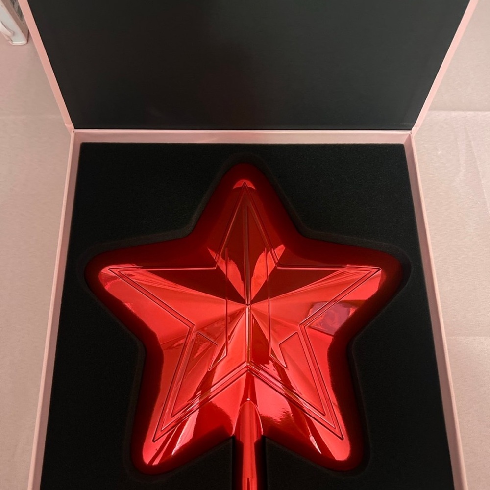 JEFFREE Star Red Chrome Ornament - Picture 8 of 8
